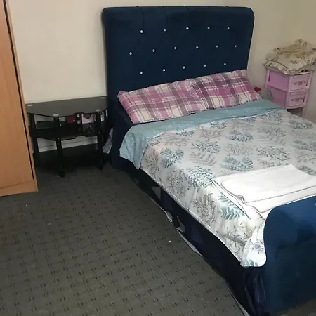 Guest house Share-house Leeds (West Yorkshire)